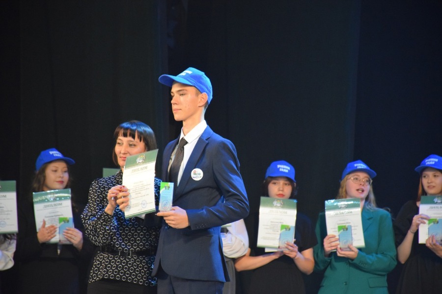 ������ ���� - 2024