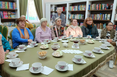 Библиотека-усадьба им. Карамзина, обновленная в рамках нацпроекта, радует читателей новыми идеями Библиотека-усадьба им. Карамзина, обновленная в рамках нацпроекта, радует читателей новыми идеями